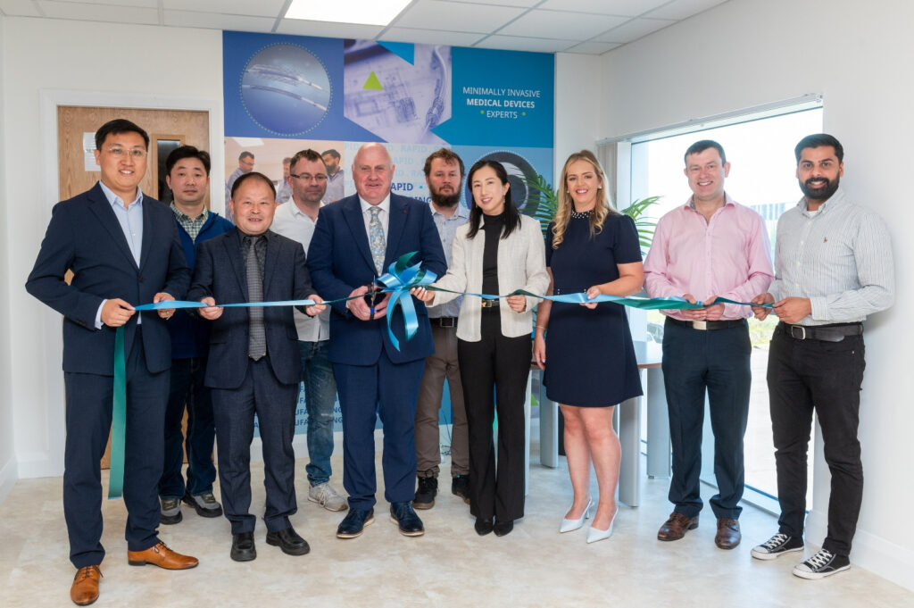 salt medical team cutting the ribbon with Minister Noel Grealish